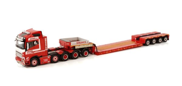 WSI01-3759 - VOLVO FH5 GLOBETROTTER 8x4 con cama baja de 4 ejes SKAKS SPECIAALTRANSPORT - 1