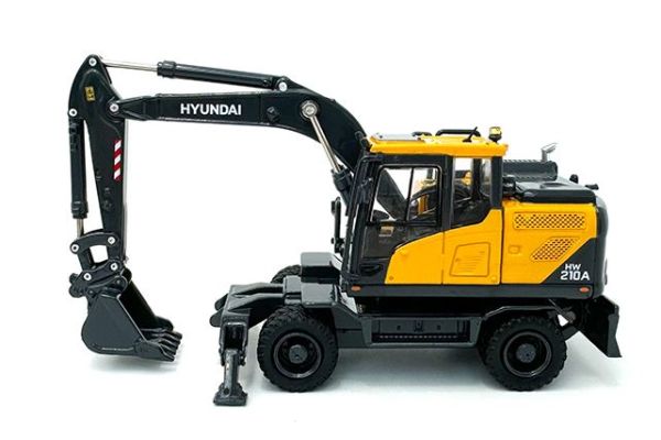 IMC18-1015 - Excavadora de ruedas HYUNDAI HW210A - 1