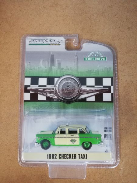 GREEN30208VERT - CHECKER MOTORS MARATHON A11 1982 taxi verde y crema con llantas verdes vendido en blister - 1