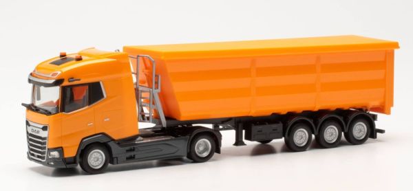 HER316941 - DAF XG 4x2 con lona 3 Ejes Naranja - 1