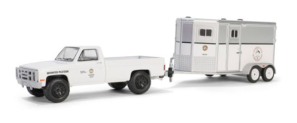 GREEN32310-C - CHEVROLET C20 1987 - LAPD con furgoneta HITCH & TOW en blister - 1