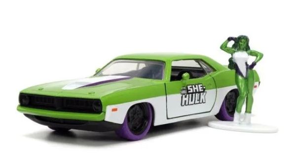 JAD34273 - PLYMOUTH Barracuda de 1973 con figura de She HULK - 1