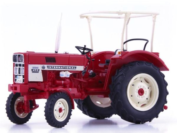 ATC39055 - Tractor 2wd con barra antivuelco - IH 453 2wd edition 2022 - 1