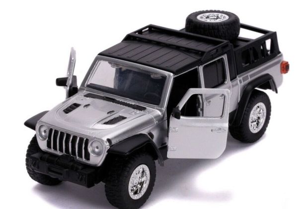 JAD31984 - JEEP Gladiador Rápido y Furioso - 1