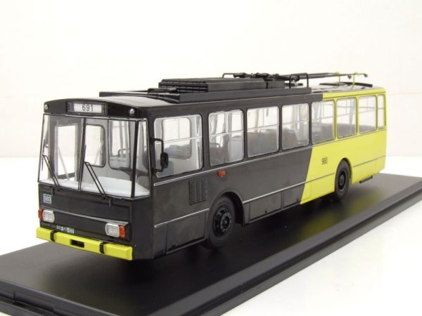 PRX47172 - SKODA 9 TR bus Potsdam negro y amarillo - 1