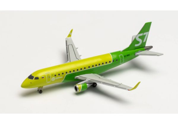 HER562645 - EMBRAER E170 S7 Airlines - 1