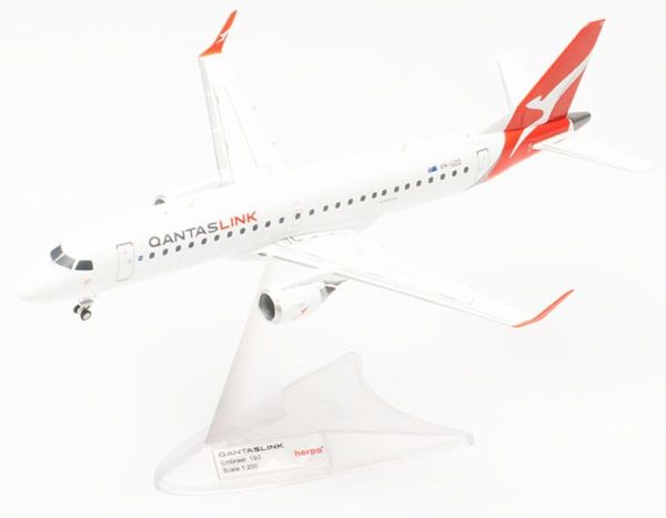 HER572385 - EMBRAER E190 QantasLink - 1