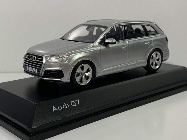 SPA5011407613 - AUDI Q7 2015 plata - 1