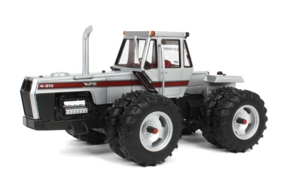 ERT60005 - WHITE 4.210 4wd twin National Farm Toy Museum 2024 - 1