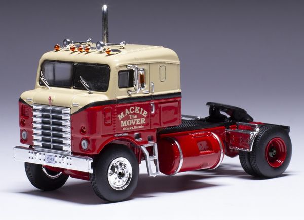 IXO64TR008 - KENWORTH Bullnose 4x2 1950 Rojo y Beige MACKIE The MOVER - 1