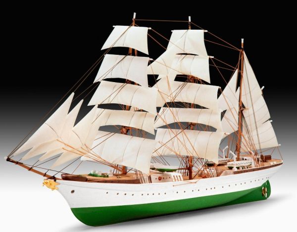 REV65432 - Velero Gorch Fock para montar y pintar con pintura y accesorios - 1