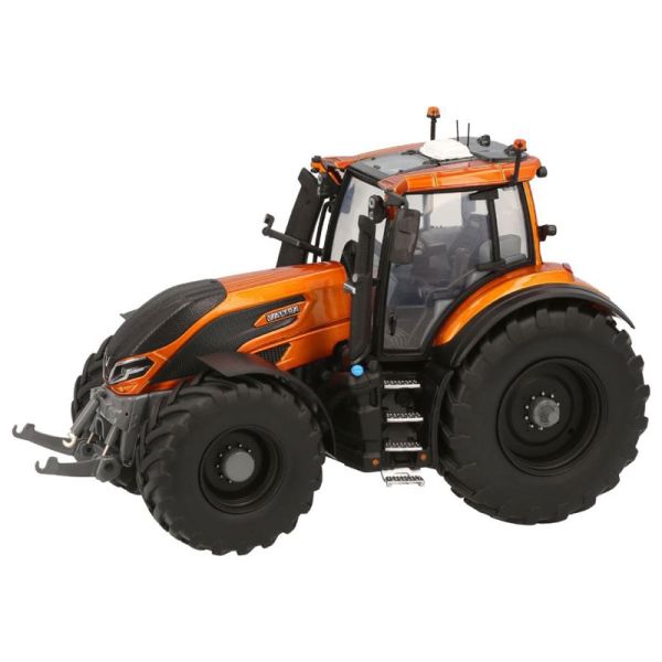 UH6726 - VALTRA Q305 Burnt Orange - Edición limitada a 1000 unidades. - 1