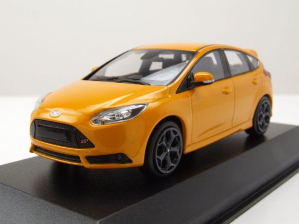 MXC940081901 - 2011 FORD Focus ST Naranja metalizado - 1