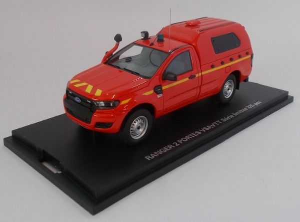 ALARME0034 - FORD RANGER camión de bomberos 2 puertas VSAVTT Celda Sanitaria con calcas limitada a 325 ejemplares - 1