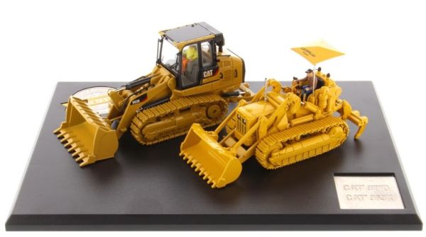 DCM85559 - Conjunto Evolution Series con dos cargadoras de orugas CATERPILLAR; la 977 y la 963k con conductores - 1