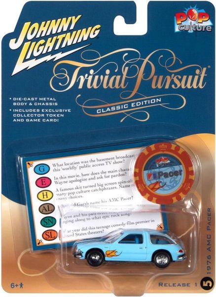 JLPC011-E - AMC Pacer 1976 azul - TRIVIAL PURSUIT - de la serie POP CULTURE 2023 en blister - 1