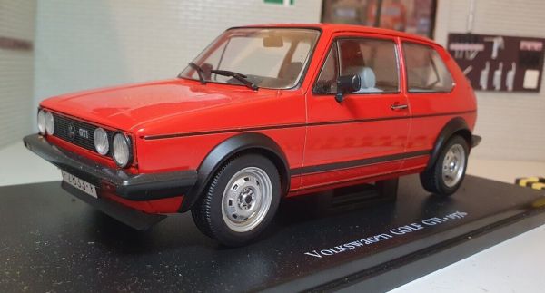 MAG24GOLFGTIRED - VOLKSWAGEN Golf GTI Mk1 1976 rojo - 1