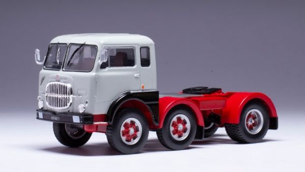 IXOTR176.22 - FIAT 690 T1 6x2 1961 gris - 1