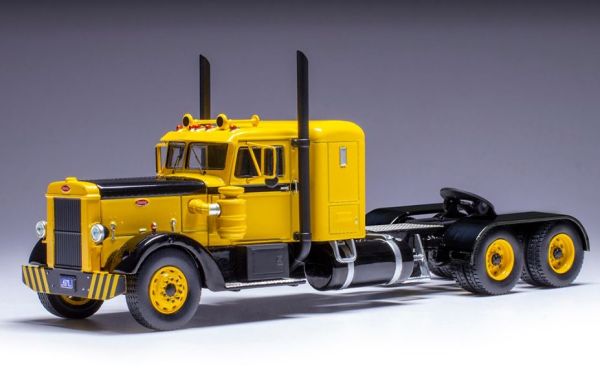 IXOTR192.22 - PETERBILT 350 6x4 1952 Amarillo y Negro - 1