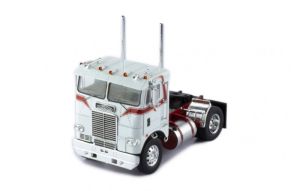 IXOTR128.22 - FREIGHTLINER COE 4x2 1976 Blanco y Rojo