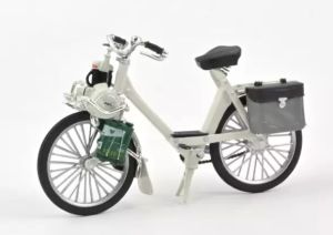 NOREV182067 - SOLEX 3800 de 1969 blanco