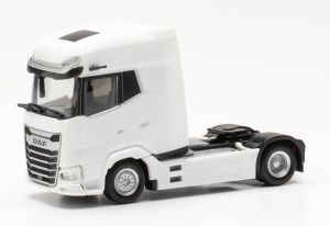 HER316033 - DAF XG plus 4x2 blanco