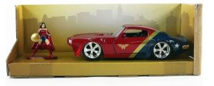 JAD33089 - 1972 PONTIAC Firebird con figura de WONDER WOMAN