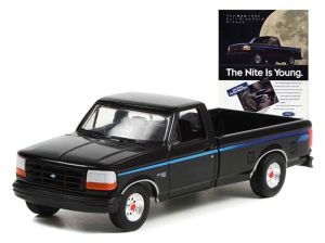 GREEN39100-F - FORD F-150 Nite edition 1992 negro de la serie VINTAGE AD CARS en blister