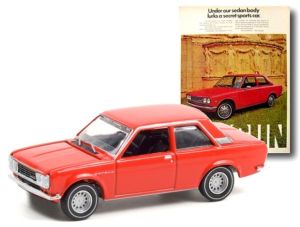 GREEN39080-C - DATSUN 510 1972 COCHES ANTIGUOS AD en blister