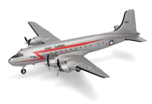 HER573177 - Douglas C-54 Skymaster U.S. Air Force bombardero