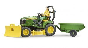 BRU62104 - Jardinería con tractor cortacésped JOHN DEERE; remolque