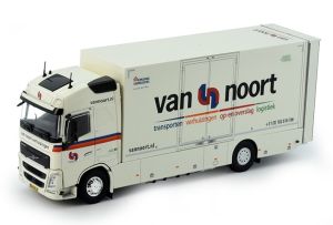 TEK81612 - VOLVO FH4 carrier 4x2 VAN NOORT