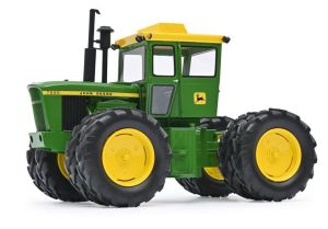 SCH9165 - Tractor JOHN DEERE 7520