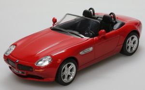 AKI0018 - BMW Z8 descapotable rojo en blister