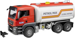 BRU3775 - Tanque MAN TGS 6x4 Escala: 1/16