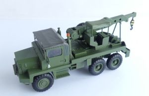 G111A004 - BERLIET GBC grúa militar