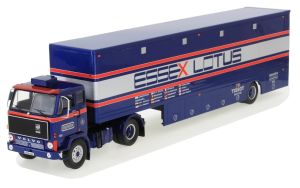 IXOTTR021 - Remolque de transporte de coches de carreras VOLVO F89 4x2 y Team Essex Lotus