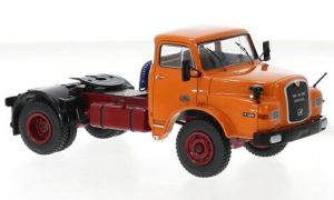 IXOTR155.22 - MAN 19.280 H 4x2 1971 Naranja