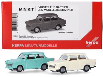 HER013901 - TRABANT 601 Limusina 2 piezas – En kit