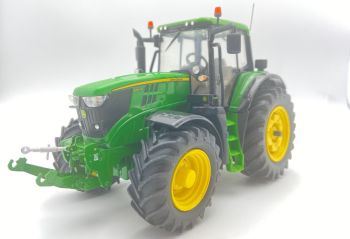 CW0172 - JOHN DEERE 6195M precisión (con enganche delantero PMA- neumáticos y detalles)