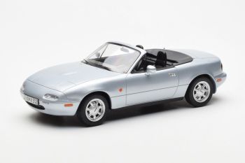 NOREV188023 - MAZDA MX-5 1989 Plata