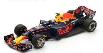 SPA18S304 - RED BULL Racing #3 GP España 2017 TAG Heuer RB13 D.Ricciardo