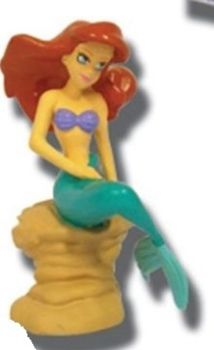 T8819C - Estatuilla de princesa DISNEY con llavero - Cyrielle