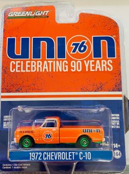 GREEN28120-CVERT - CHEVROLET C-10 1972 - 90 años UNION 76 bajo blister