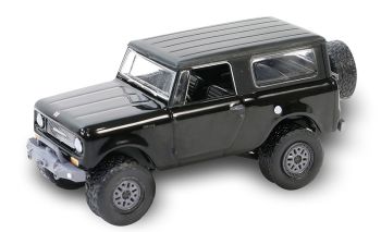 GREEN28150-B - HARVESTER Scout 1969 negro de la serie BLACK BANDIT en blister