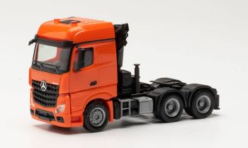 HER313315-002 - MERCEDES ARCOS 6X2 con grúa de descarga y soporte trasero