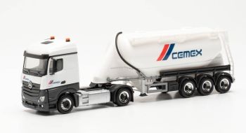 HER315975 - MERCEDES ACTROS STREAMSPACE 4x2 con remolque cisterna de 3 ejes CEMEX