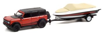 GREEN32230-D - FORD Bronco Wildtrack 2021 con remolque HITCH & TOW y embarcación en blíster