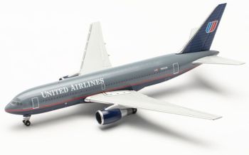 HER536738 - BOEING 767-200 United Airlines Battleship