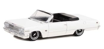 GREEN63030-C - CHEVROLET Impala SS 1963 California Lowriders blanco vendido bajo blister